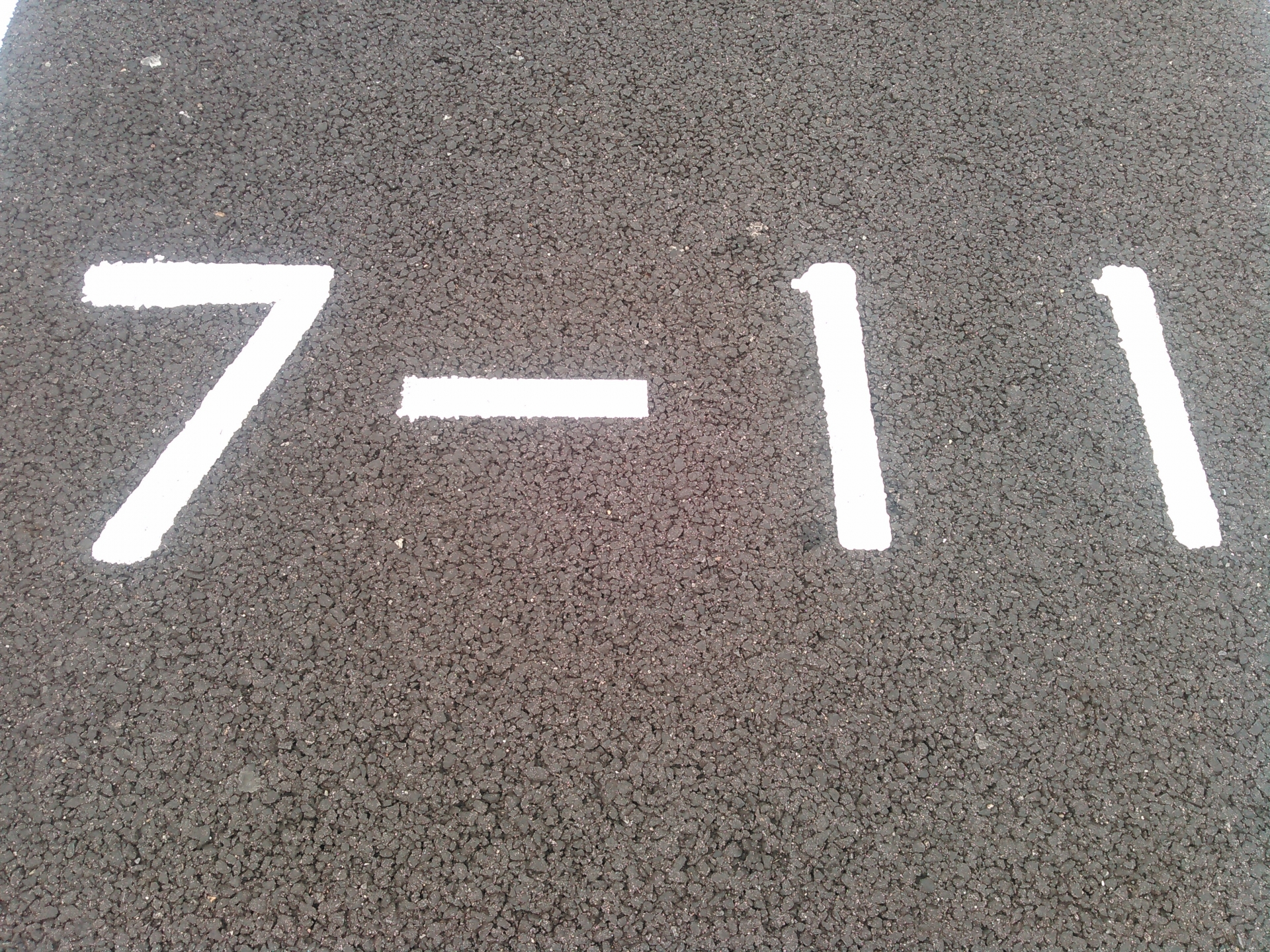 【スモークもくもく木曜日】セブンイレブンの日